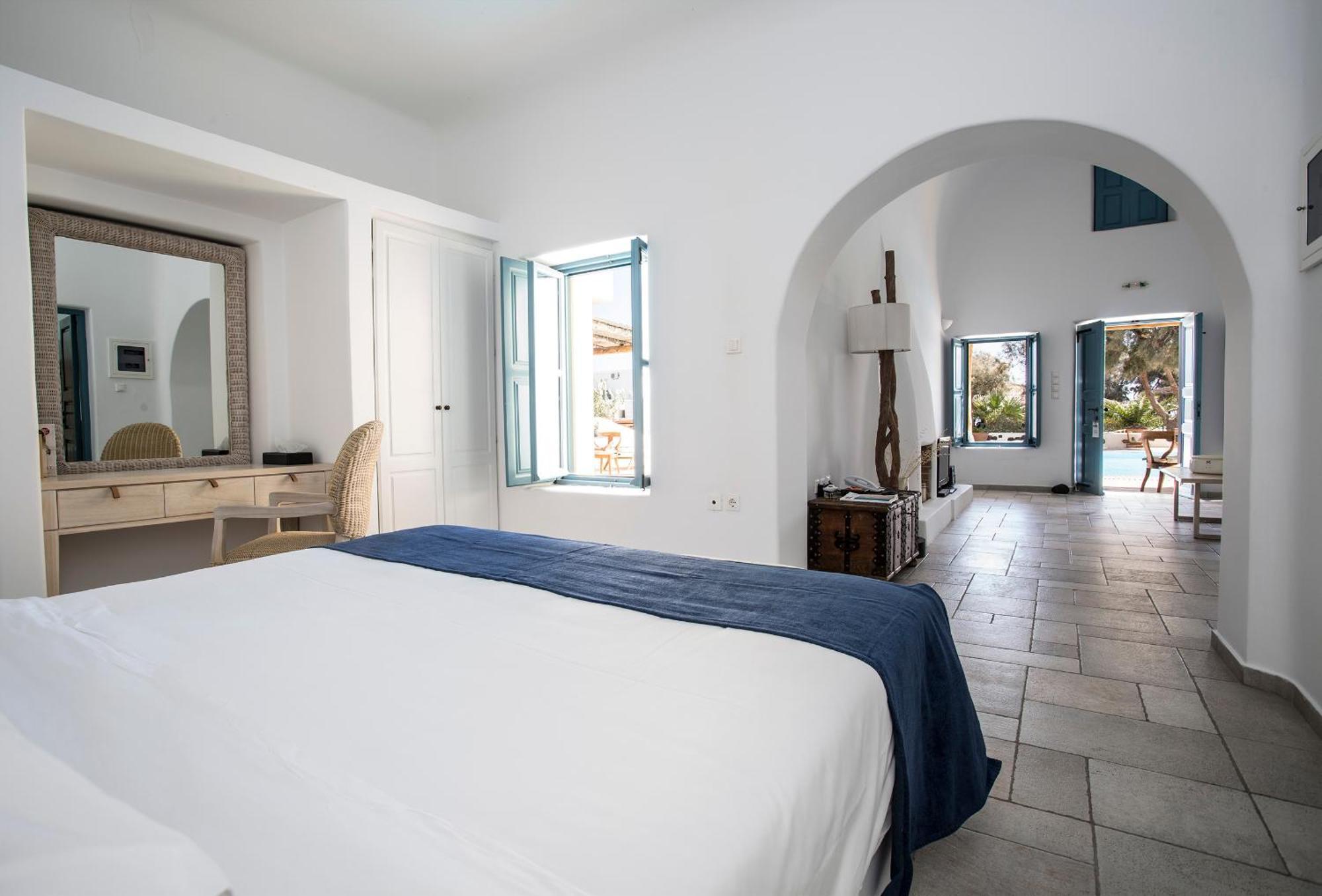 Black Rose Beach Suites Периса Екстериор снимка