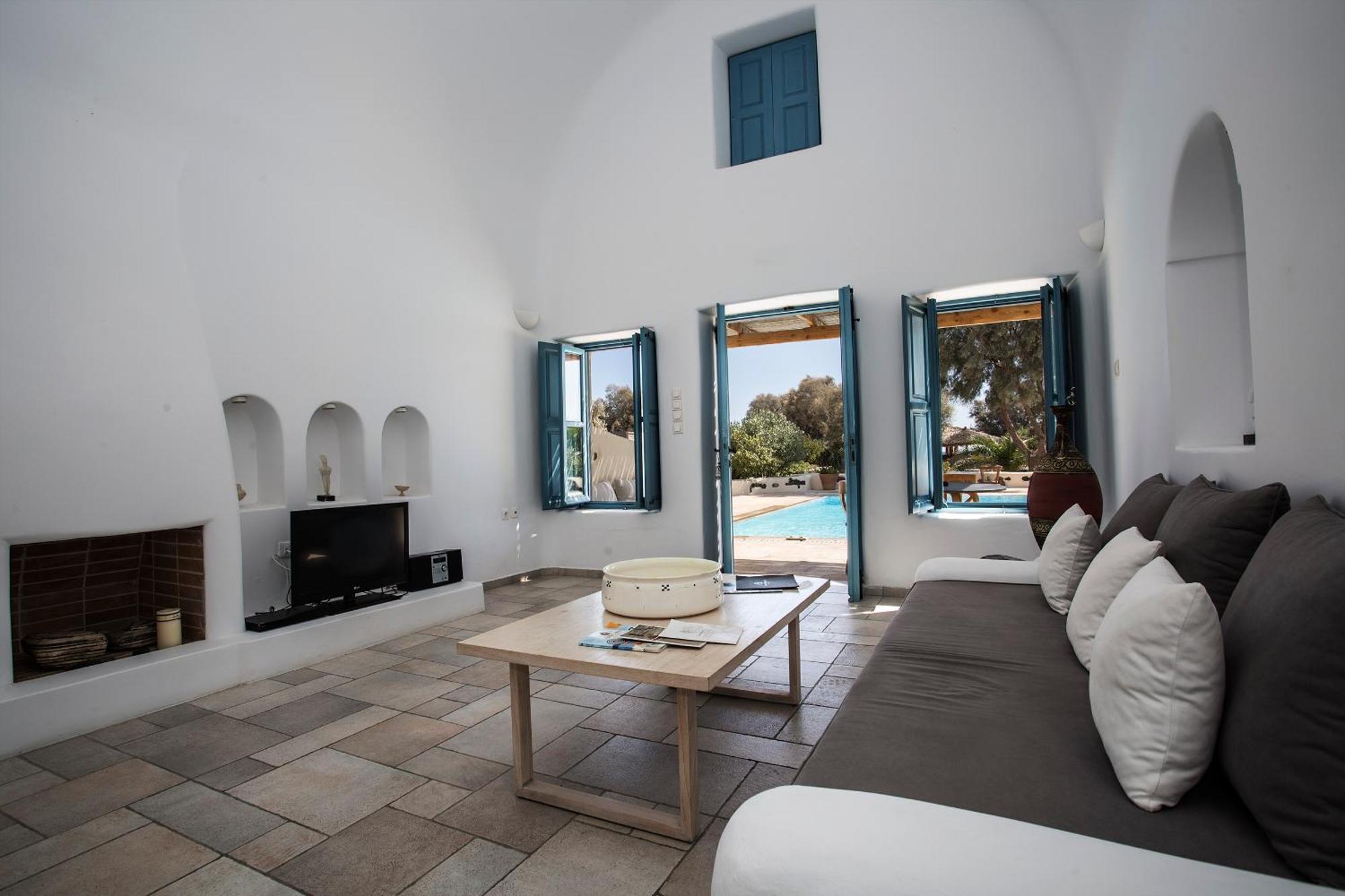 Black Rose Beach Suites Периса Екстериор снимка